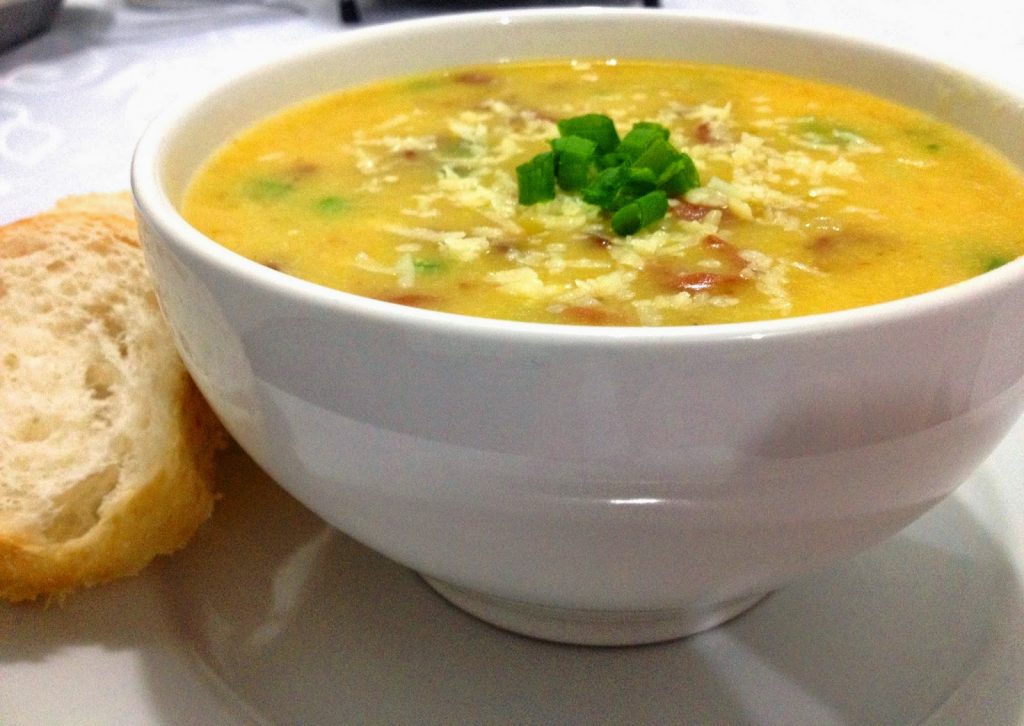 Esse caldo fica super cremoso e saboroso. (Foto: Duas Amigas Mil Receitas)